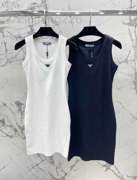 

basic & casual dresses designer 2023 summer new sleeveless dress slim fit, style, classic triangle knit strap 2wbo, Black;gray