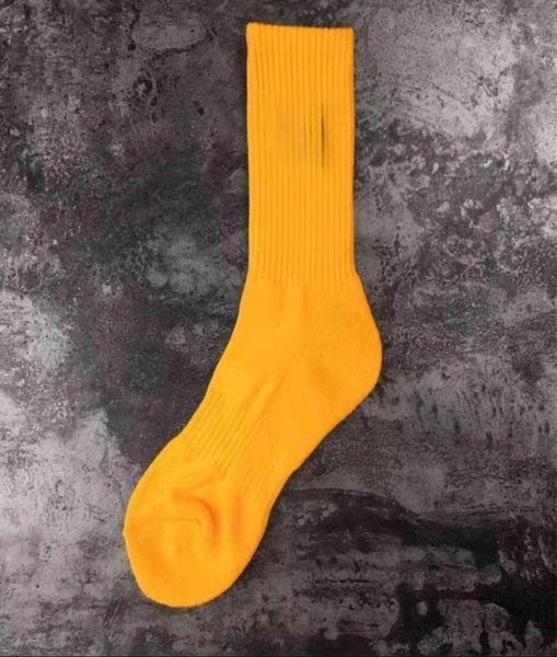

socks men women high street autumn winter graffiti letters lovers fashion mediumtube socks8082232, Black;white