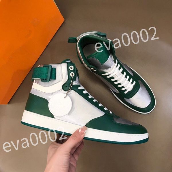 

2023 new luxurys men runner shoes designer sneakers for mens breathable mesh stylish look classic black grey color design sneaker rd0810