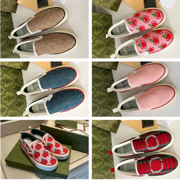 

slip on tennis 1977 print sneakers mens slip-on canvas shoes classic jacquard denim vintage runner trainers women designer italy luxury ybd, Black