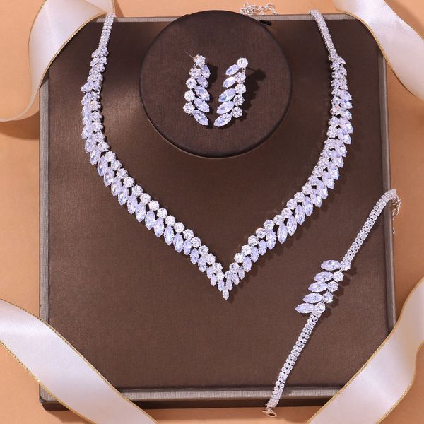 

wedding jewelry sets stonefans luxury zircon necklace earring bracelet set for women accessories crystal bridal banquet gifts 230809, Slivery;golden
