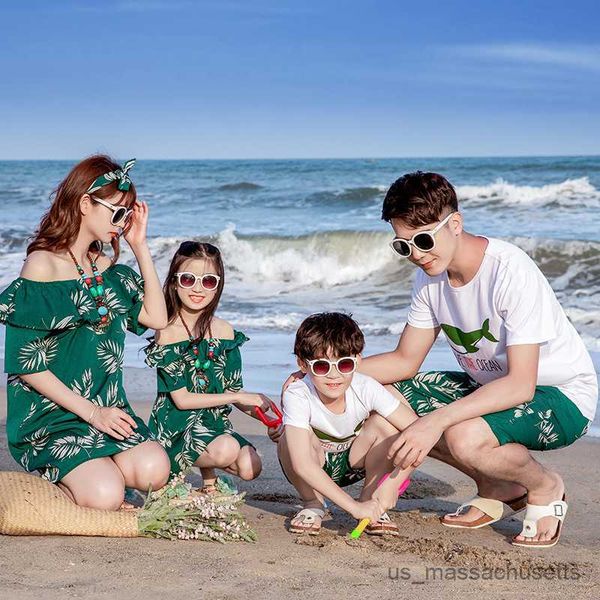 

family matching outfits family matching outfits summer beach mum daughter dresses dad son cottont-shirts shorts holiday couple lovers clothe, Blue