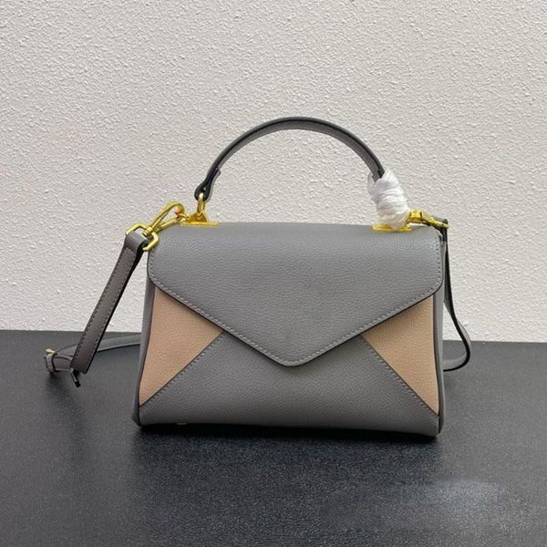 

luxury designer bag tote hand print cowhide bag designer women's fashion shoulder bag crossbody bag clamshell purse