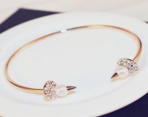 

exquisite korean fashion rose gold filled cuff bracelet for women european luxury zircon pearl charms open bangles punk jewelry an8532077, Black