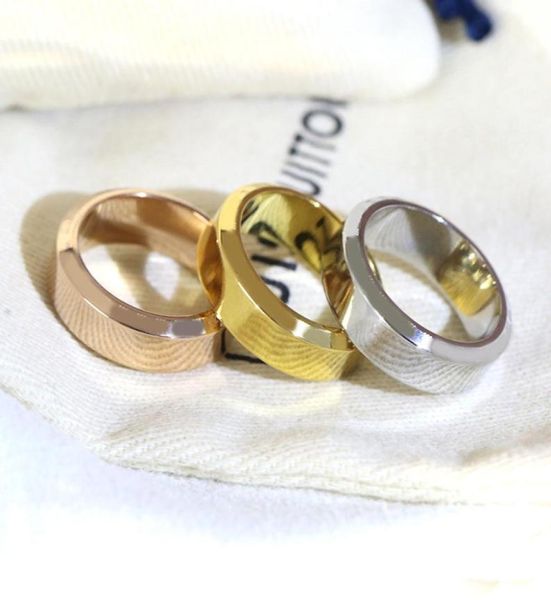 

fashion jewelry mens rings silver gold band ring stainless steel matrerial wide side four leaf flowers pattern for couple good qua7500667
