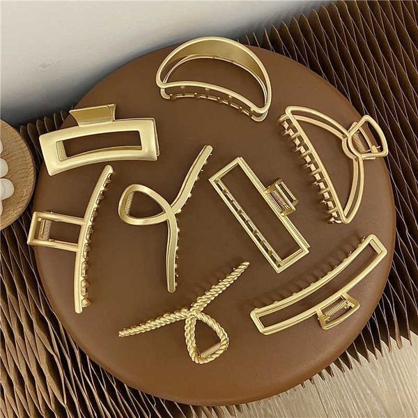 

woman large geometric golden metal hair claw clip clamps hairpins simple hair clips barrettes hairgrip girls hair accessories, Slivery;white