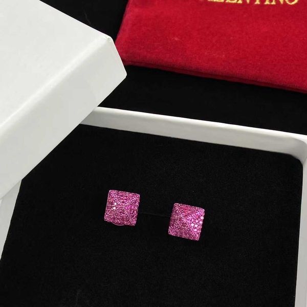 

woman fashion valentino designer v letter full diamond small square silver needle earrings for women's huajia, Golden;silver