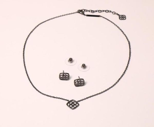 

basic flower earrings necklace set in black metal0123443733578171435, Silver