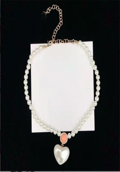 

luxury jewelry heart shaped middle rhinestone pearl brass necklace european and american fashion simple sweater chain8503436, Golden;silver