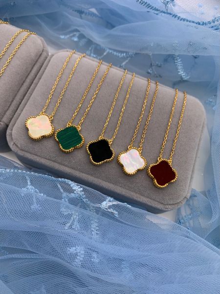 

fashion classic designer bracelet four leaf clover charm bracelets bangle chain 18k gold agate for girl wedding jewelry women gifts clover b, Golden;silver