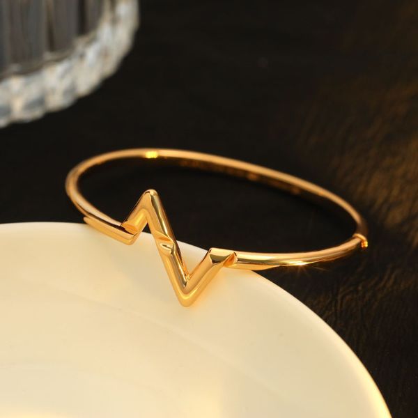 

dupe trendy new arrival v cuff bangle bracelets for women, Golden;silver
