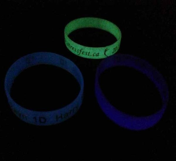 

custom wristband glow in the dark debossed color filled fluorescent silicone bracelet promotion gifts5630512, Black