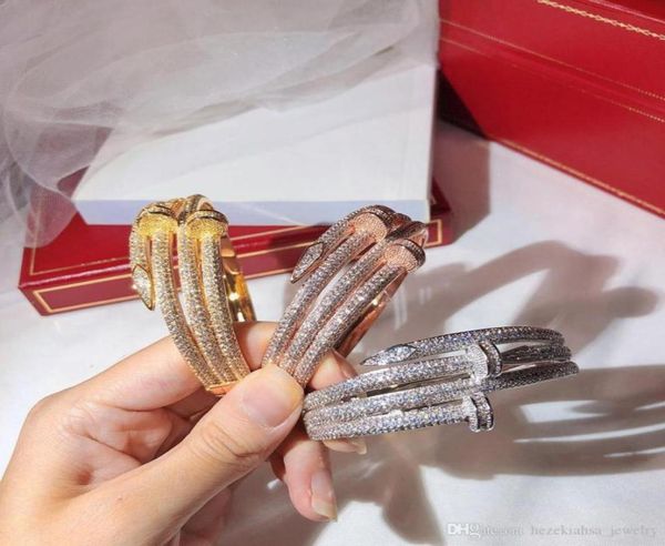 

lovers bracelet men and women stainless steel cuff bangle open nails in hands christmas gifts for girls accessories anniversary wh9104158, White