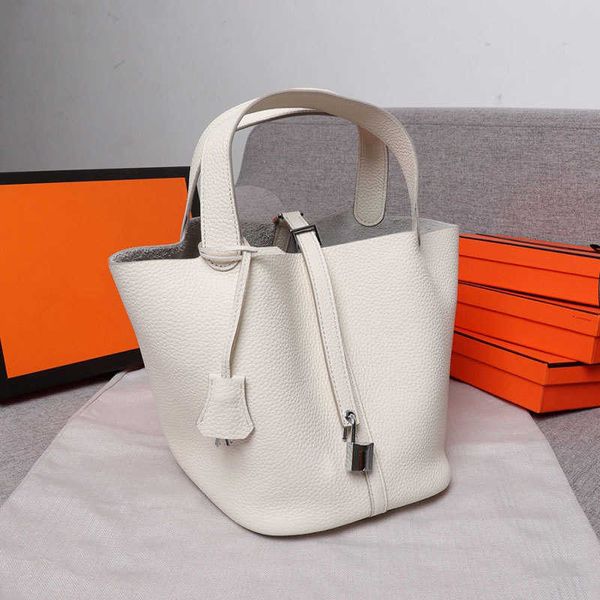 

vegetable basket women solid color totes bucket handbags fashion hardware letters bottom rivet protection large capacity lock travel bag 2 s