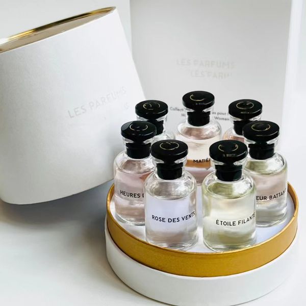 

designer 7 in 1 perfume set 10ml 7pcs rose etoile filante/ cceur battant/ attrape-reves/ matiere noire/ le jour se leve/ heures d'absen