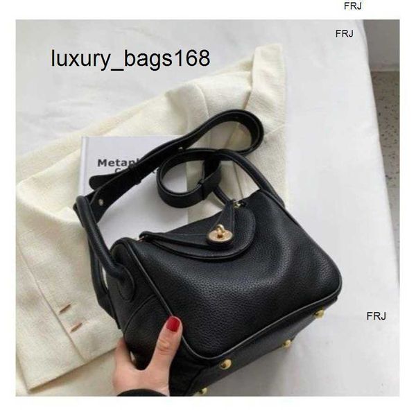 

designer lindys bags shoulder bag niche womens 2023 summer korean new fashion versatile messenger portable bu have logo frj