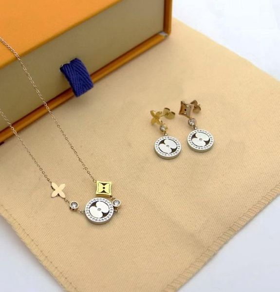 

europe america fashion style jewelry sets lady women goldsilvercolour hardware hollow out setting diamond pendant idylle necklac8499072, Silver