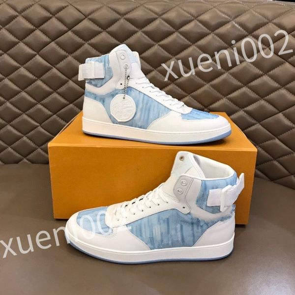 

2023 new luxurys casual shoes women designer shoes travel leather man lace-up fashion lady flat running trainers letters woman platform men, Black