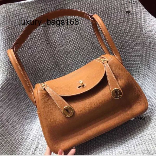 

designer lindys bags shoulder 2023 new layer doctor lychee pattern womens one hand medicine cow leat have logo frj