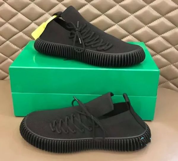 

casual shoes new flying mesh lace up lightweight and breathable knitted socks one step men sports shoe, Black