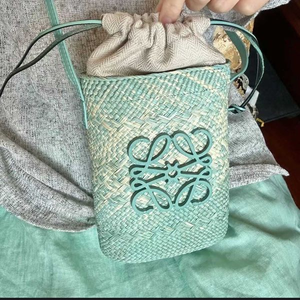 

french straw woven bag 2023 new bag luo jia handwoven womens bag water bucket bag one shoulder crossbody bag small bag summer