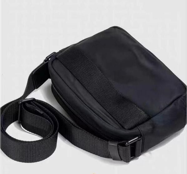 

2026 winter design chest men's and women's handbag purse full color cute messenger bag shoulder bag size 23cm