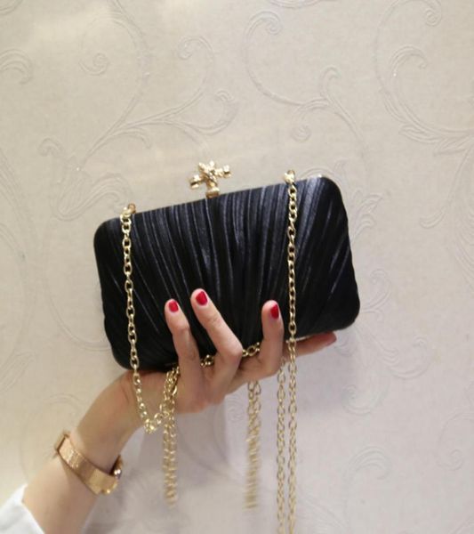 

stunning velvet bridal hand bags solid flap ruffled clutches for wedding jewelry prom evening party shoulder bag9697727, Black