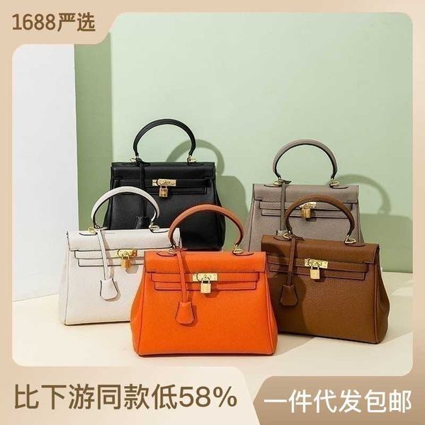 

designer bags 2023 new litchi carrie bag fashion trend texture pu messenger handbag women's 1yo7