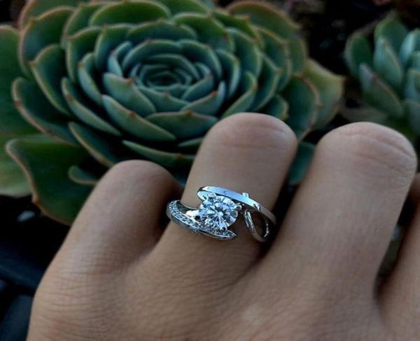 

2019 fashion female big crystal round engagement ring cute silver zircon stone ring vintage wedding rings for women9351680, Golden;silver