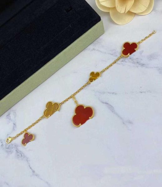 

s925 silver flower design charm bracelet with white shell grey agate for women wedding jewelry gift have box stamp ps48776414138, Golden;silver