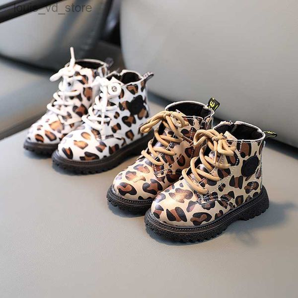 

2022 children new winter plus velvets boots boys fashion leopard british style boots girls sole leather boots t230811, Black;grey