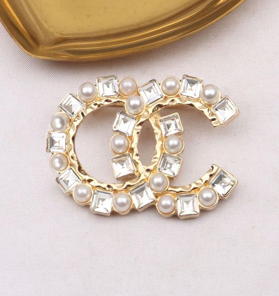 

lots style famous brand designer fashion double letter gold silver multicolor pearl pins brooches women rhinestone brooch suit pin1877934, Gray