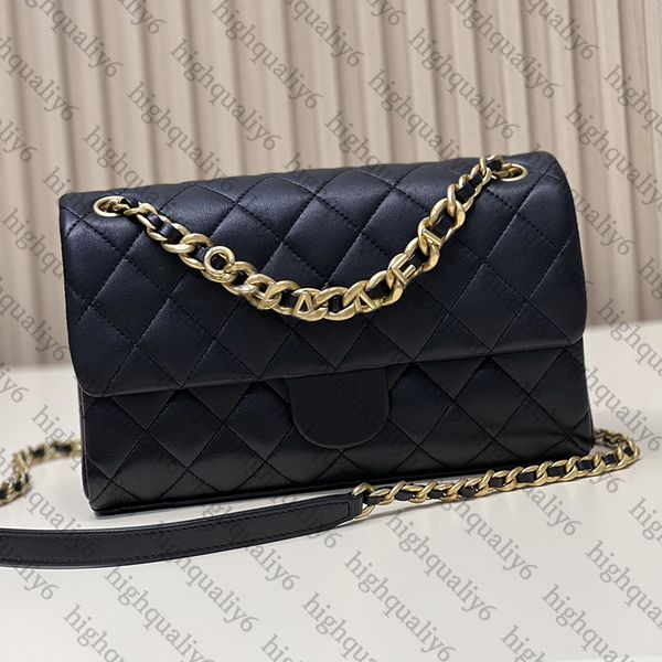 

flip bag designer chain bag cc10a mirror quality shoulder bag luxury lambskin crossbody bag exquisite packaging 26cm