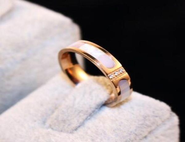 

new designer shell ring korean fashion rose gold plated finger crystal charms ring titanium steel ring for women costume jewelry b4659930, Silver