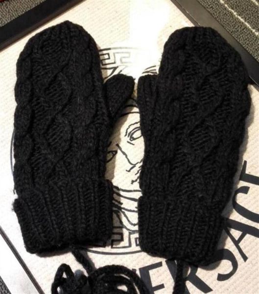 

brand gloves wool mittens european fashion designer warm gloves knitted gloves177e7134469, White