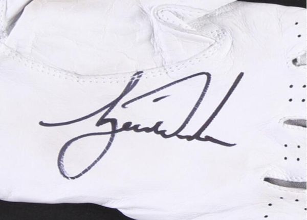 

tiger woods signed autographed signature autograph sheepskin breathable brand golf glove5170447, Black