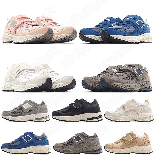 

2023 designer nb 2002r big kids shoes toddlers boys girls new running shoes children newbalance 2002 nb2002r authentic sneakers baby trainer