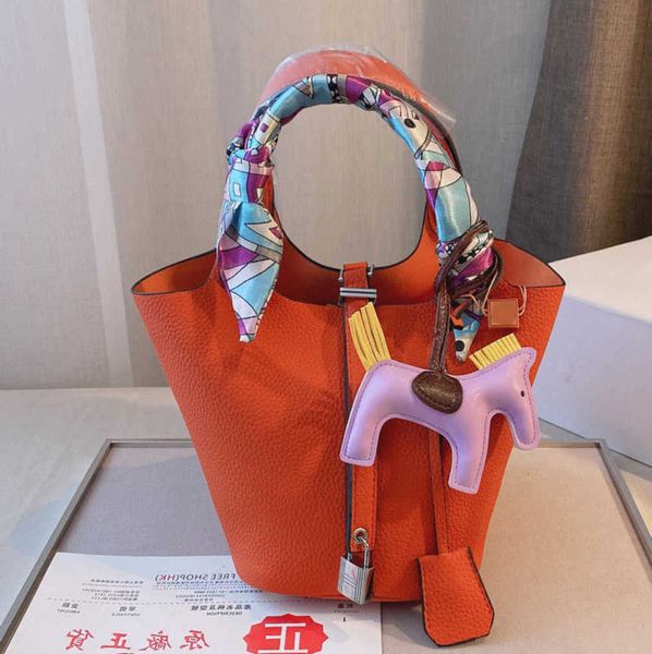 

basket vegetables handbags tote shopping bag genuine leather palmar stria high-capacity with h letter purse silver lock key multiple colors