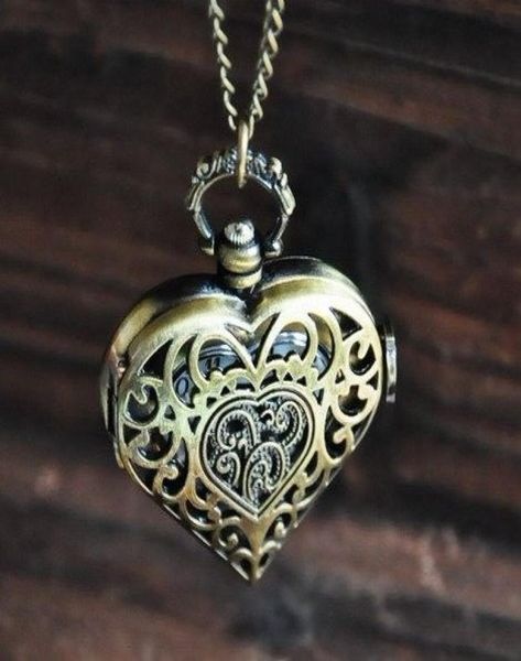 

bronze skeleton antique pocket watches vintage steampunk heart silver pendant necklaces timepieces quartz watches christmas gift w1019221, Slivery;golden