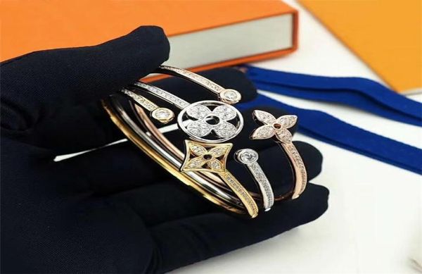 

new old flower leather bracelets designer charm women and men metal lock head bracelet fashion classic simple6803524, Golden;silver