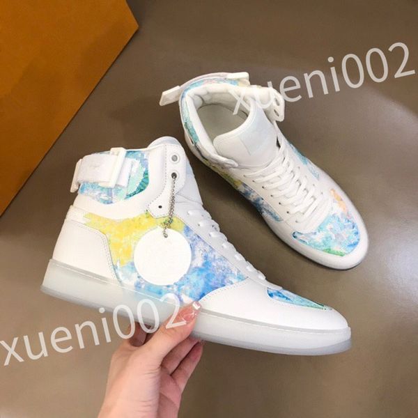 

2023 new luxury casual shoes women designer shoes travel leather man lace-up fashion lady flat running trainers letters woman platform men g, Black