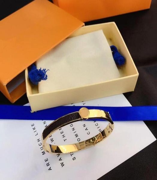 

designers men womens bangle classic old flowers leather luxury fashion gold women couples jewelry bracelets me9335858, Black