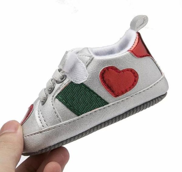 

2021 designer kids baby boy shoes newborn first walker sneakers solid crib infant footwear toddler children girl 018m5409467