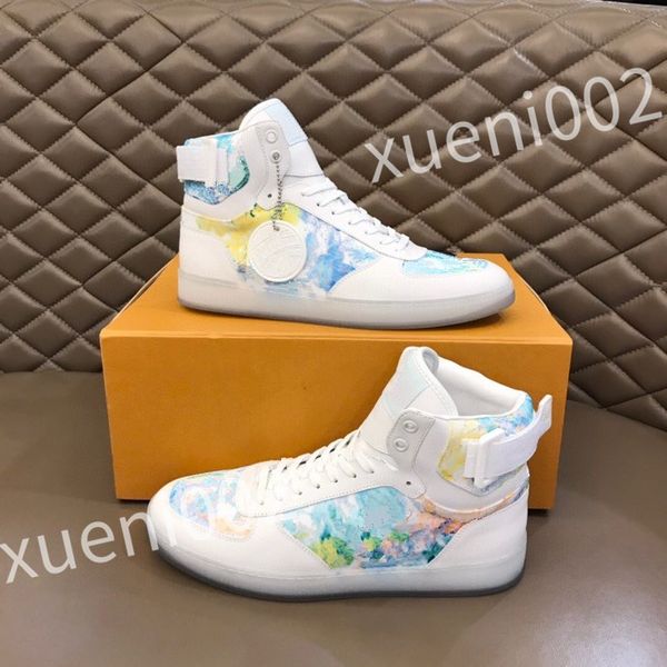 

2023 new luxury casual shoes women designer shoes travel leather man lace-up fashion lady flat running trainers letters woman platform men g, Black