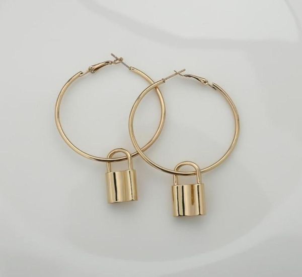 

exaggerated luxury big hoop earring for women statement fashion jewelry luxury lock pendant circle round oorbellen female7359518, Golden;silver