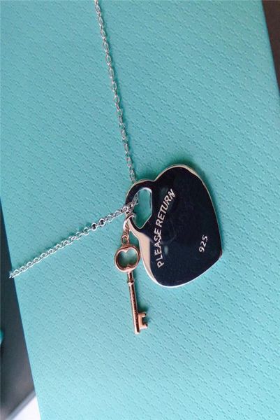 

heart pendant necklace luxury designer necklaces gift classic womens mens fashion gold silver luxurys designer jewelry d2110111l4652350
