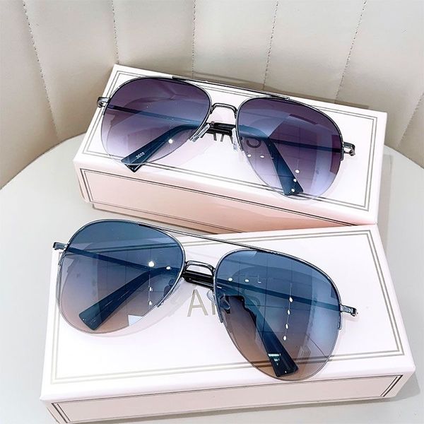 

2023 new letter sunglasses designer fashion sunglasses polaroid lenses fashion casual simple high-end atmosphere004, White;black