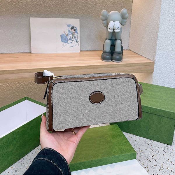 

designer toiletry bag makeup bags women designer bags wash pouch ladies make up purses fashion all-match small fresh daily 230209