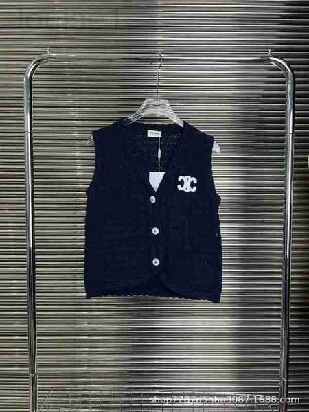 

women's vests designer ce family's 23 early autumn new knitted embroidery letter v-neck lace design for age reduction and slim app, Black;white