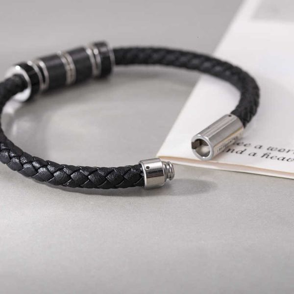 

Designer Rovski luxury top jewelry accessories element trembling black leather rope simple lovers Bracelet female magnetic button transfer Beads gift bracelet